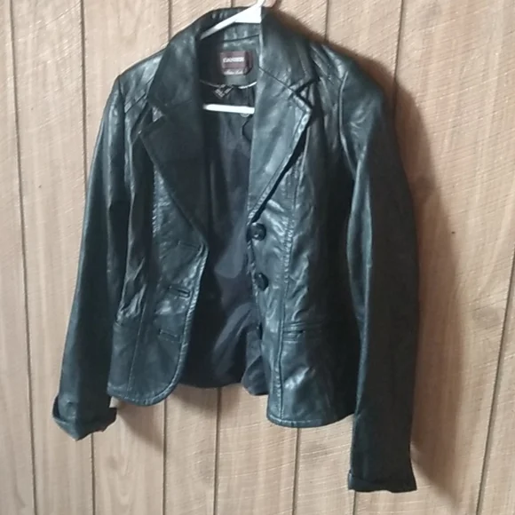 Jacket - Picture 3 of 7